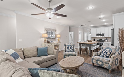 Driftwood Townhomes #3- Liv Salty 8