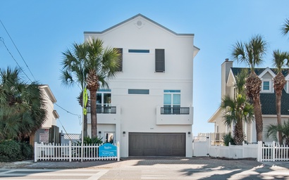 Featured Property The Land of Ahhhs