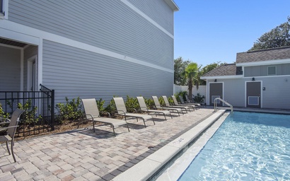Driftwood Townhomes #4- Acres Away 5