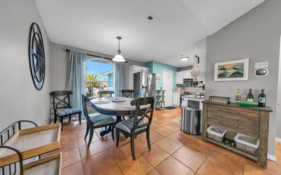 Manatee Summer House 8