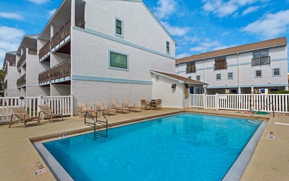 Costa Vista Townhouse #8 4