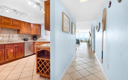 Shoreline Towers 3063 8