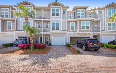 Driftwood Townhomes #8 3