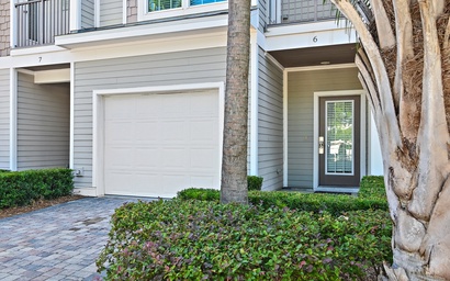 Driftwood Townhomes #6- Emerald Escape 3