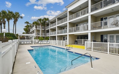 *Grand Caribbean East 112- Crystal Blu 4