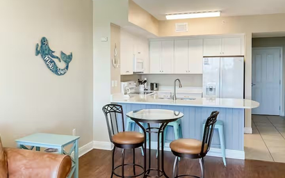 Celadon 1505 - Turquoise Oasis 5