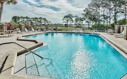 Harbour Point 915 3