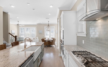 Town of Prominence 326B- Seaside Paradise 7