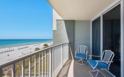 Long Beach Resort 1-402 2