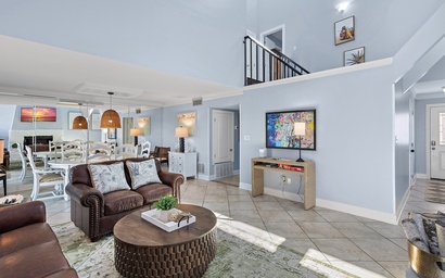 Shoreline Towers Townhouse 4-3 8