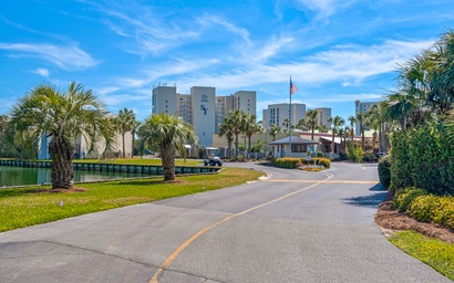 Shoreline Towers 3035 5