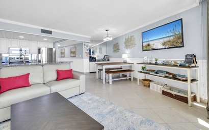 Edgewater Tower 2-408 7