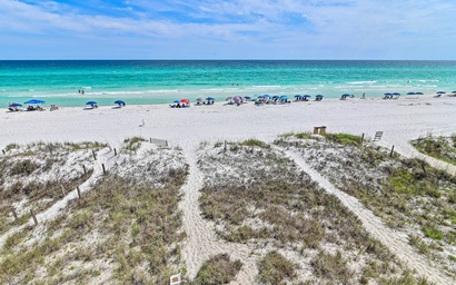 Little House on the Beach 3