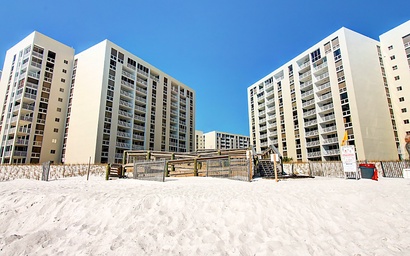 Shoreline Towers 3083 5