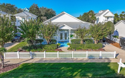 Fancy Nancy's Beach Home