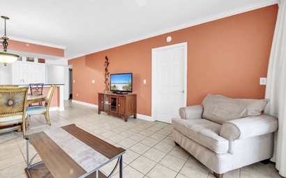 Emerald Beach 2225 8