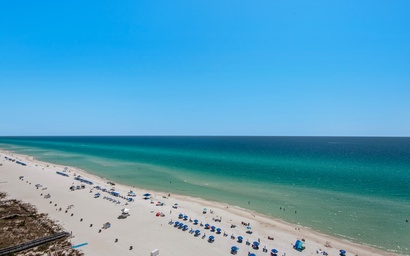 Majestic Beach Towers 1-1302 4