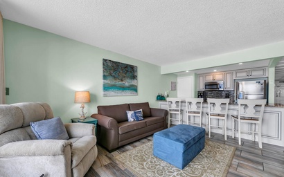 Edgewater Tower 2-608 6