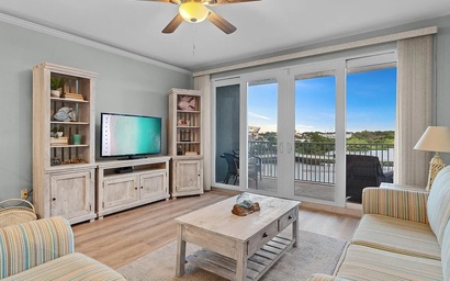 Laketown Wharf 329 8