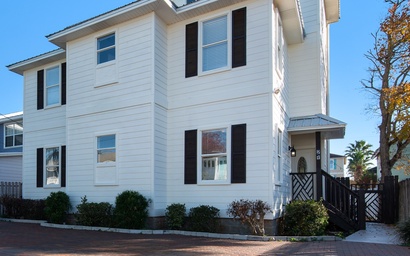 Walking on Sunshine 3