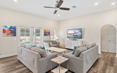 Sapphire by the Sea 6