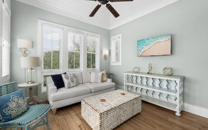 *Southern Seaside Carriage House 4