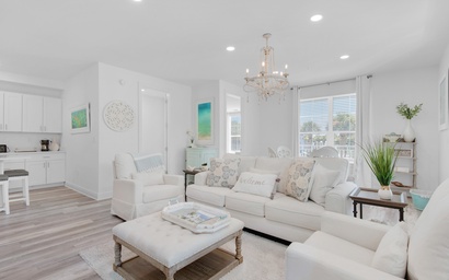 Gulf Place Residences 109 8