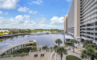Laketown Wharf 329