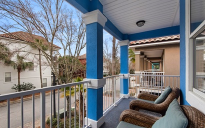 Emerald Destination 5