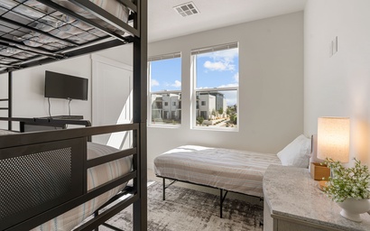 Ivory Shores 28