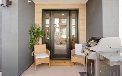 Deja Blue at Desert Color 8