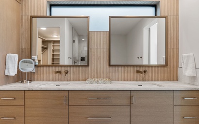 Lula Bay Lagoon House 35