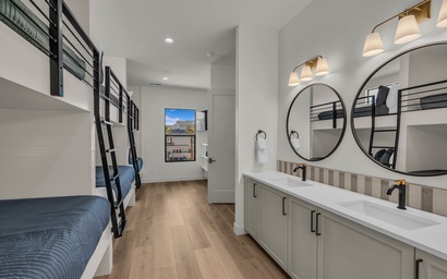 Pickleball Penthouse 62