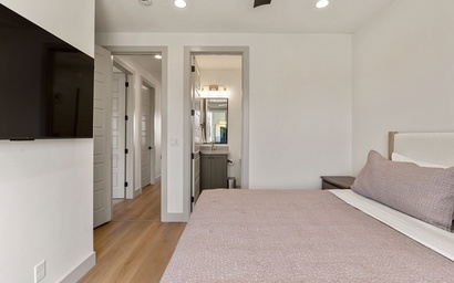 Luxury Rental at Desert Color 30