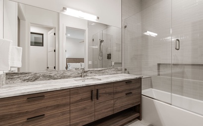 Lula Bay Lagoon House 24