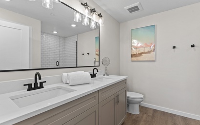 Dreamy Lagoon 16