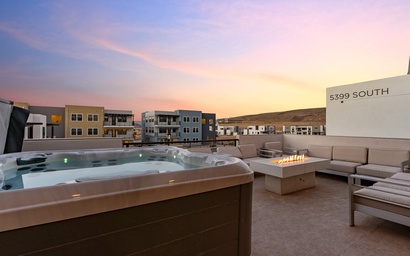 Attitude Adjustment Retreat 37