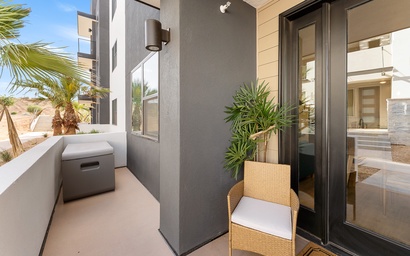 Deja Blue at Desert Color 4