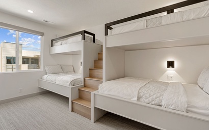 Luxury Rental at Desert Color 32