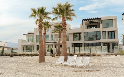 Lagoon Life Beach House 67