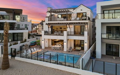 The Beach Front Max 9