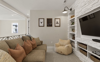 Southwest Manor 9
