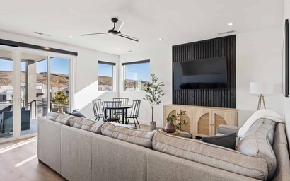 Palm Desert Oasis 49