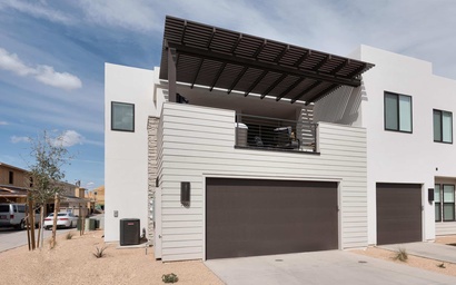 Desert Color Lake House 34