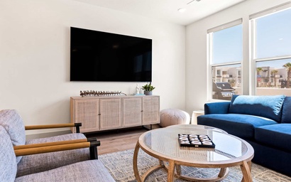 Pier 43 at Desert Color 19