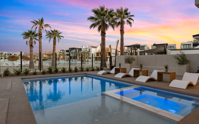 Lagoon Life Beach House 13