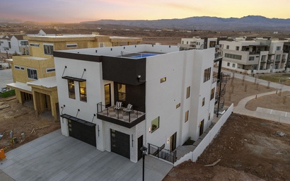 Pickleball Penthouse Resort 61