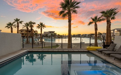 Lagoon Landing 28