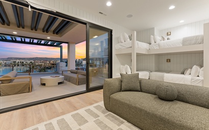 Lagoon Life Beach House 55