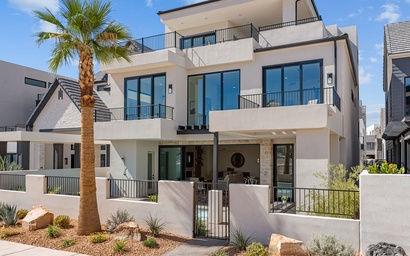 Lula Bay Lagoon House 4